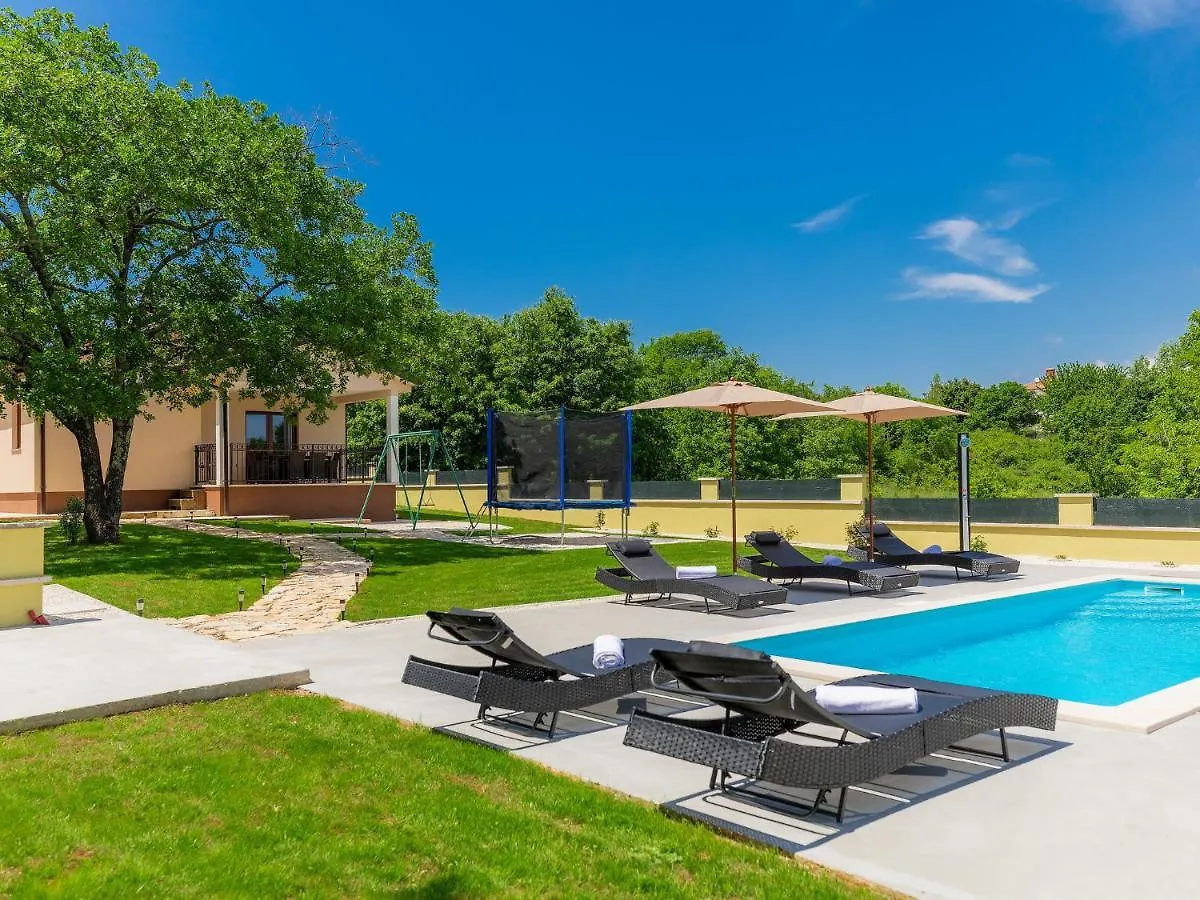 Holiday Home Villa Aniva By Interhome Žminj