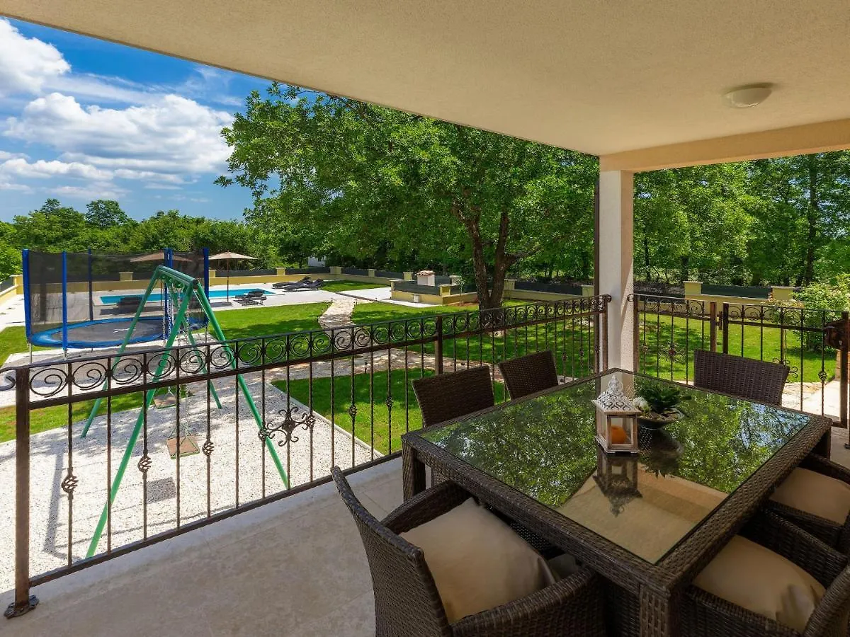 Holiday Home Villa Aniva By Interhome Žminj