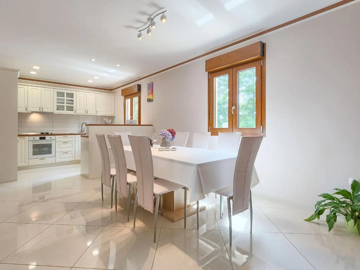 Holiday Home Villa Aniva By Interhome Žminj