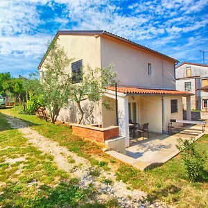 https://apartment-padulj-1365.pula-hotels.org